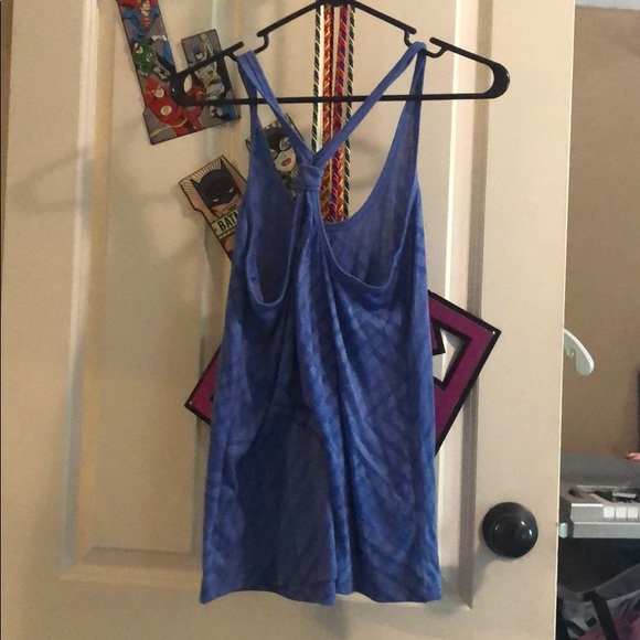 Workout tank top - Picture 2 of 2